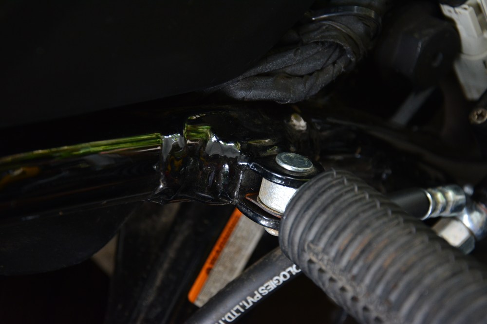 Poor welding. Welding is worse than if done by school kids. No buffing no removing additional welding. No effort to level. QC team again busy sleeping.